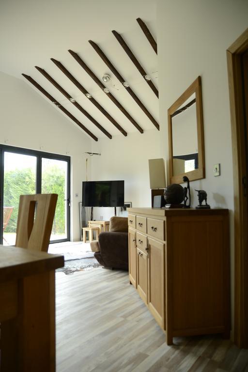 Cherry Tree Cottage Златни пясъци Екстериор снимка