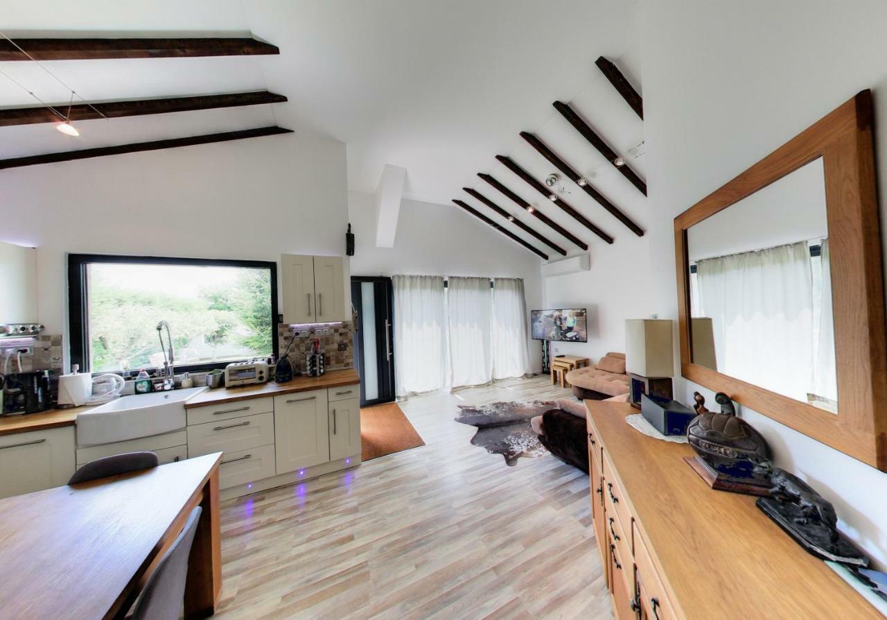 Cherry Tree Cottage Златни пясъци Екстериор снимка