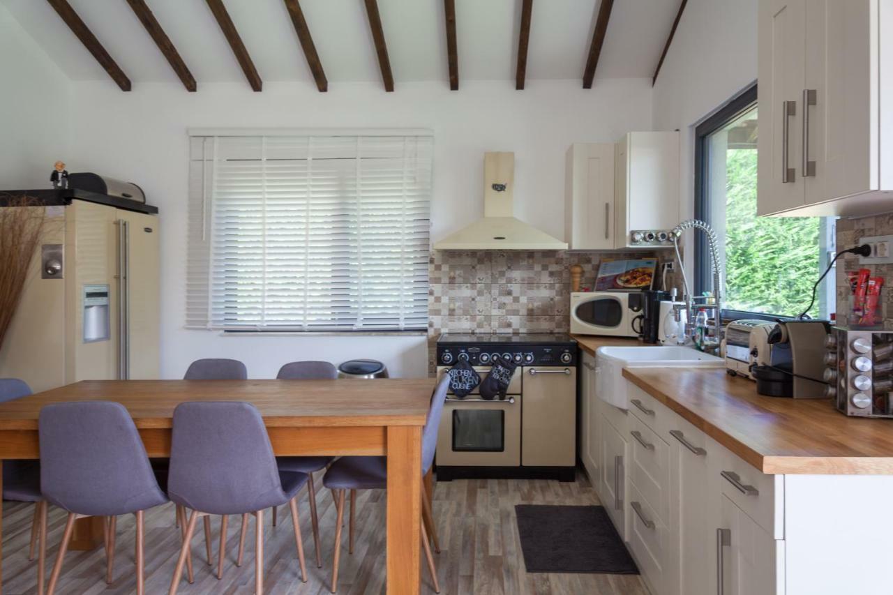 Cherry Tree Cottage Златни пясъци Екстериор снимка