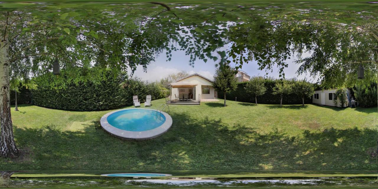 Cherry Tree Cottage Златни пясъци Екстериор снимка